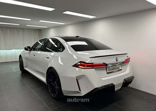 BMW M5