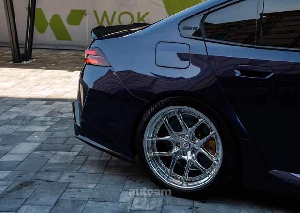 BMW M5