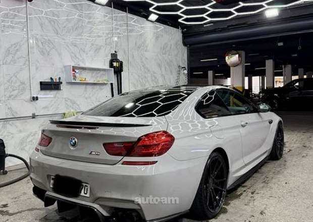 BMW M6