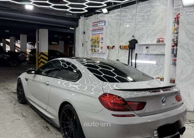 BMW M6