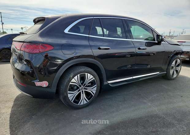 Mercedes-Benz EQE SUV