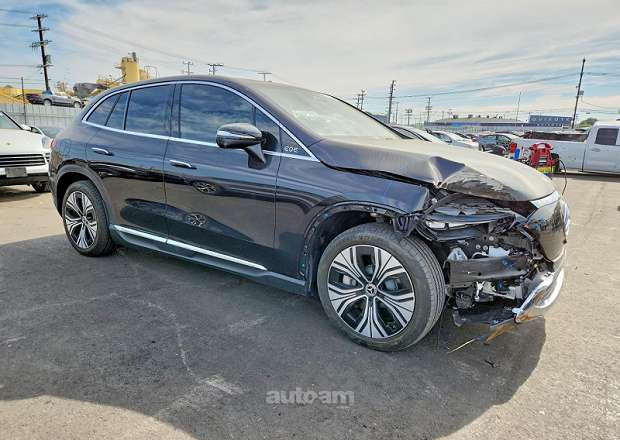 Mercedes-Benz EQE SUV