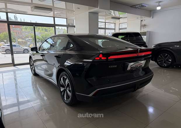 Changan Deepal SL03