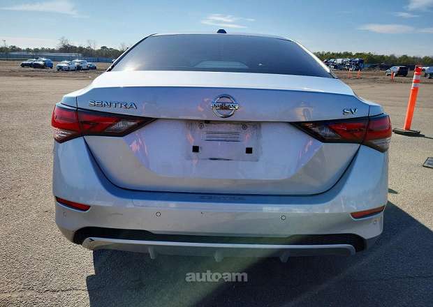Nissan Sentra