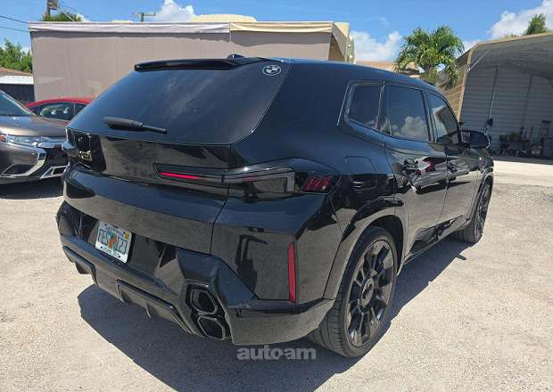 BMW XM