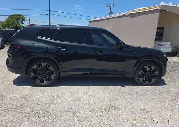 BMW XM
