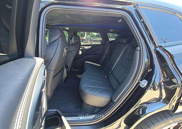 BMW XM