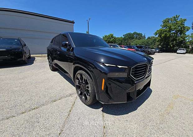 BMW XM