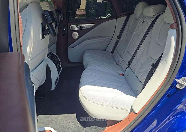 BMW XM