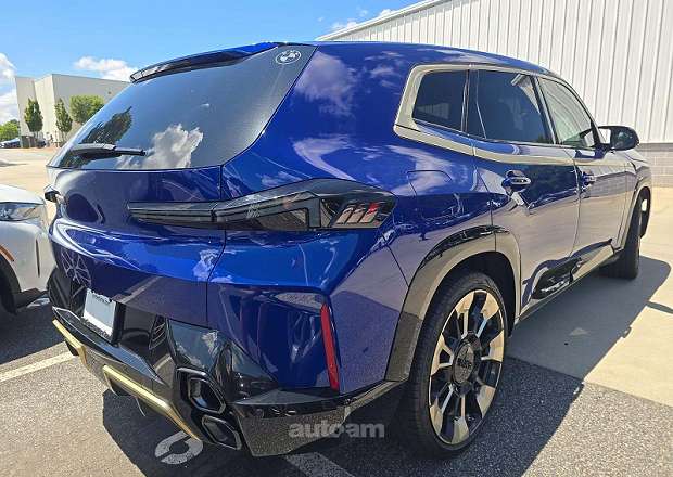 BMW XM