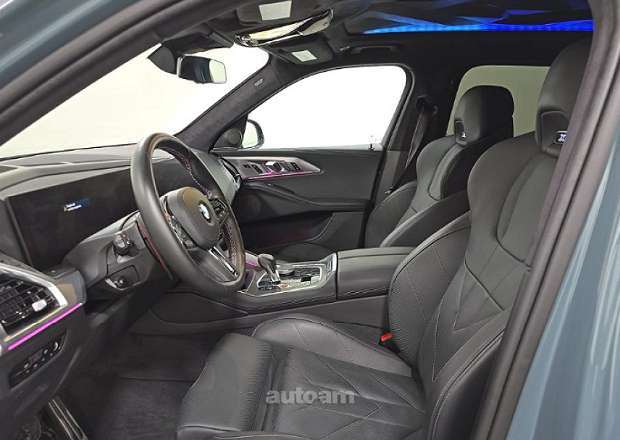 BMW XM