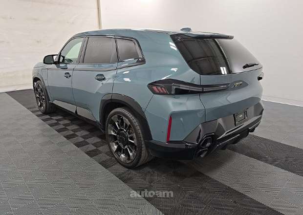 BMW XM