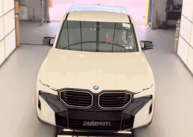 BMW XM