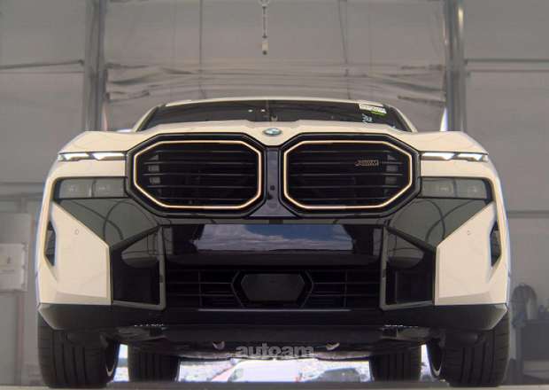 BMW XM