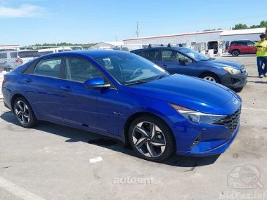 Hyundai Elantra  2023 