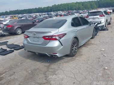 Toyota Camry  2021 