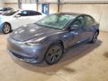 Tesla Model 3  2022 