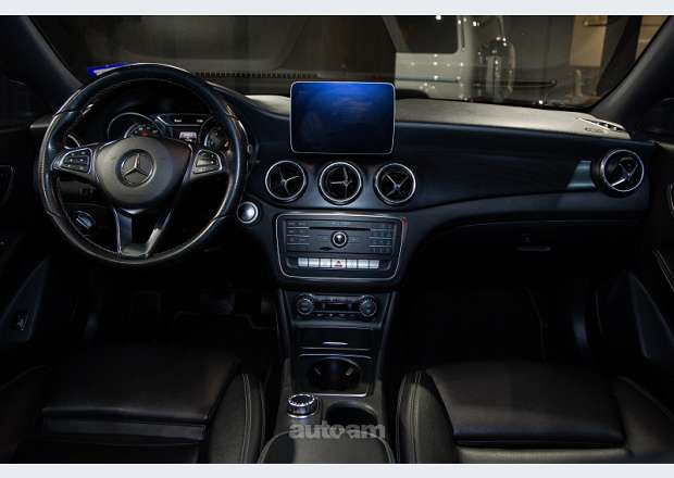 Mercedes-Benz CLA 250