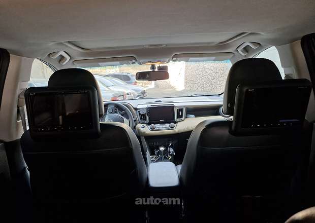Toyota Rav 4