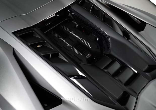 Lamborghini Revuelto