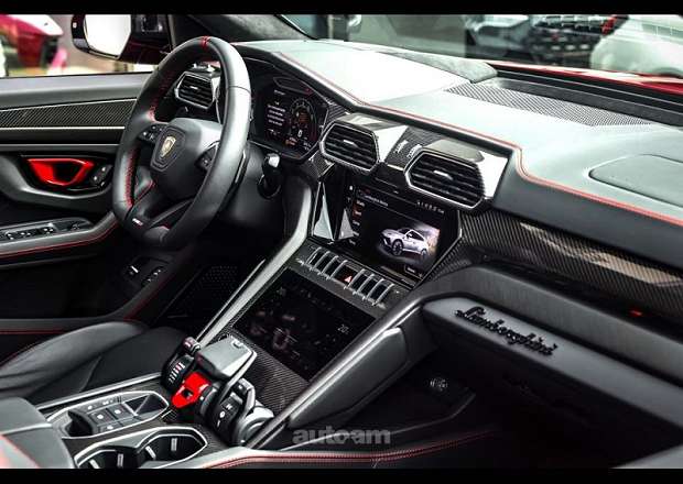Lamborghini Urus