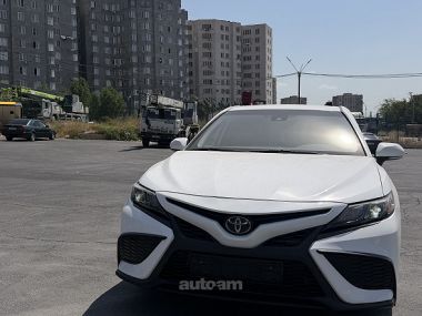 Toyota Camry  2023 