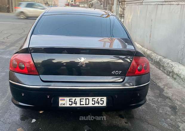 Peugeot 407