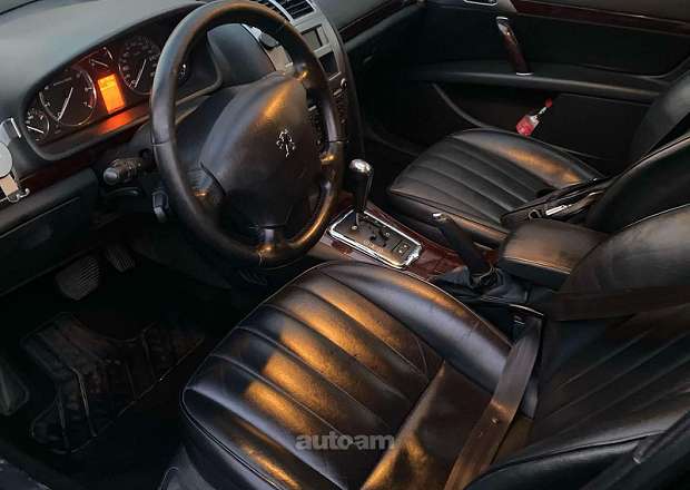 Peugeot 407