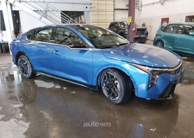 Kia K4