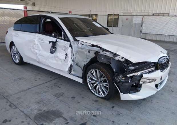 BMW 330