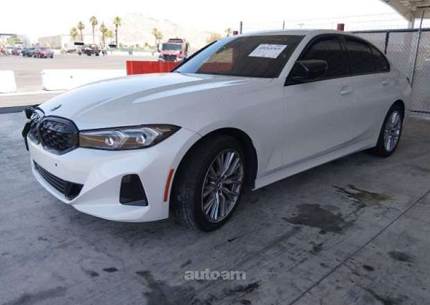 BMW 330