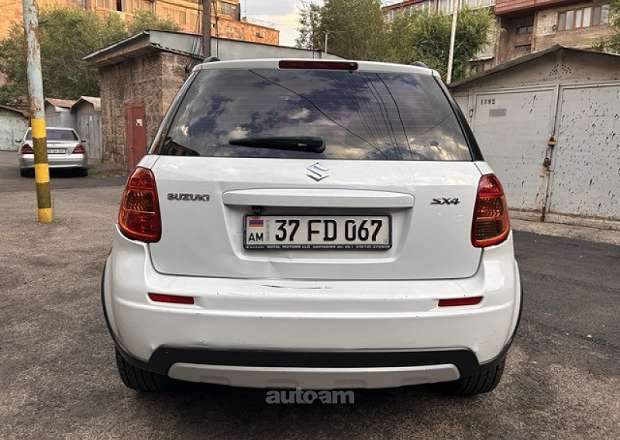 Suzuki SX 4