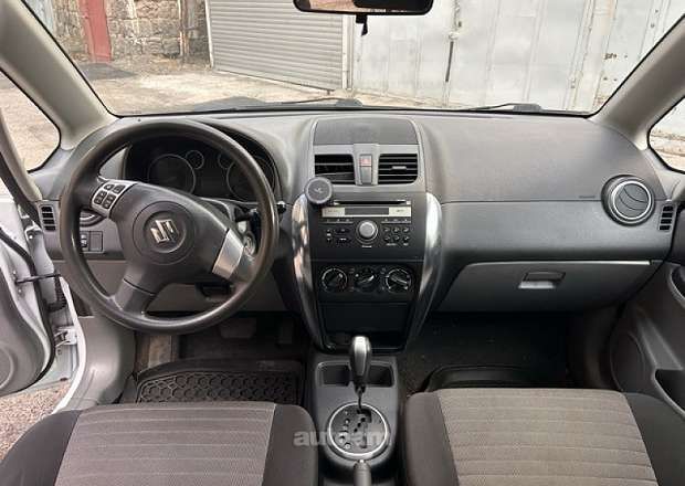 Suzuki SX 4