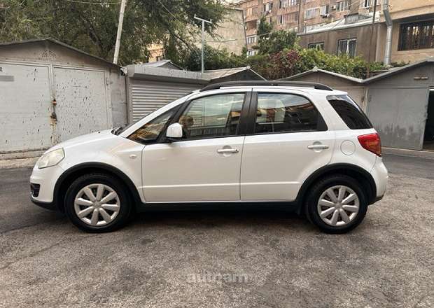 Suzuki SX 4