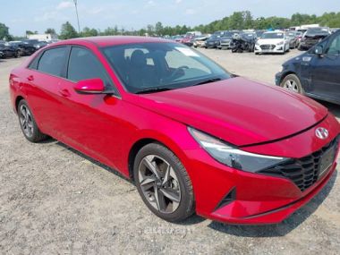 Hyundai Elantra  2023 