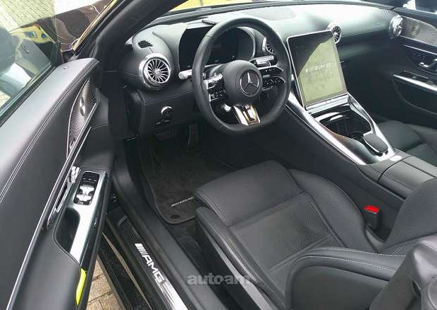 Mercedes-Benz SL 63 AMG