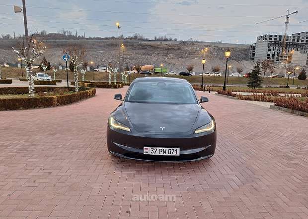 Tesla Model 3 2024 — լուսանկար 3