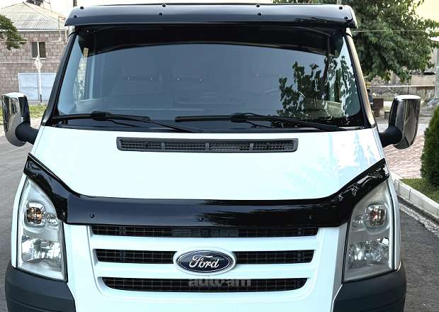 Ford Transit 2011 — լուսանկար 1