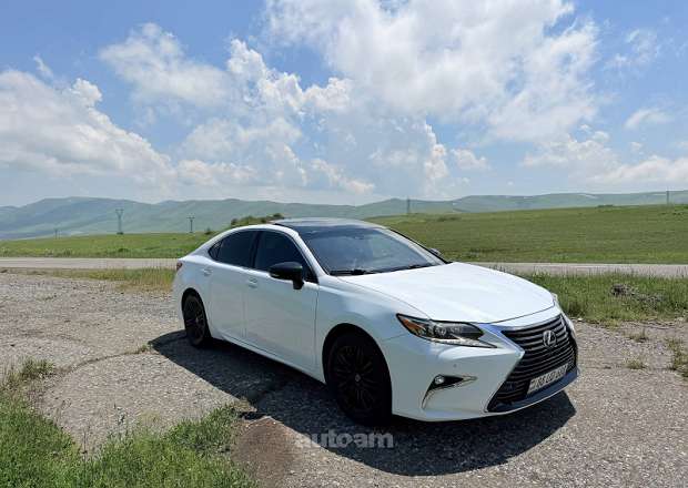 Lexus ES 350 2013 — լուսանկար 10