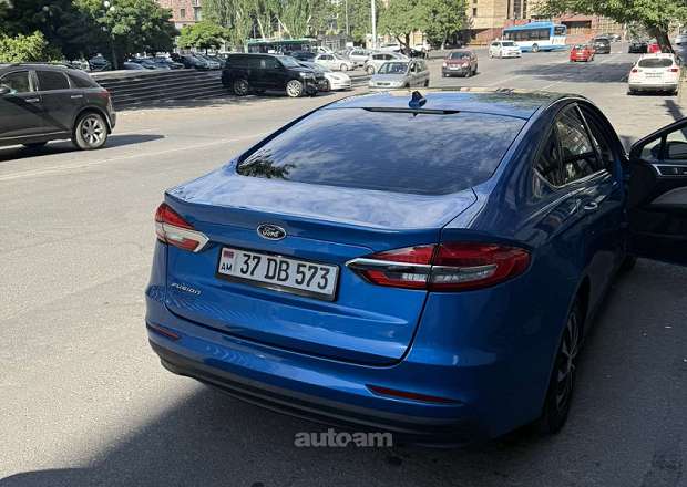 Ford Fusion 2020 — լուսանկար 3