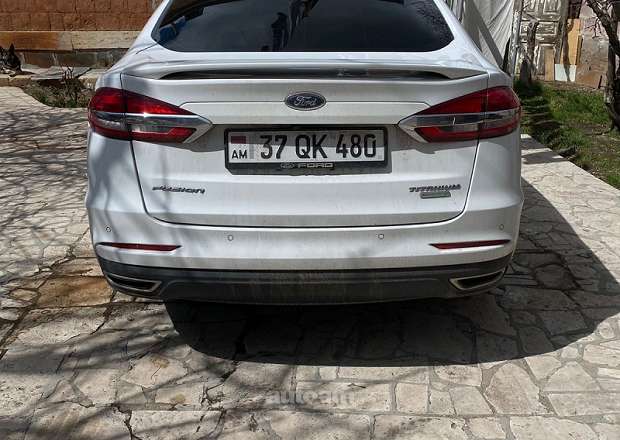 Ford Fusion 2019 — լուսանկար 7