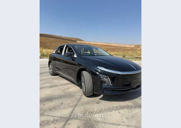 Hongqi E-QM5 2025 — լուսանկար 2
