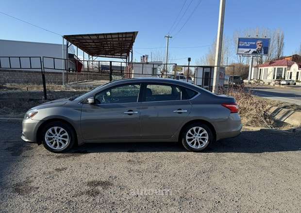 Nissan Sentra 2018 — photo 9