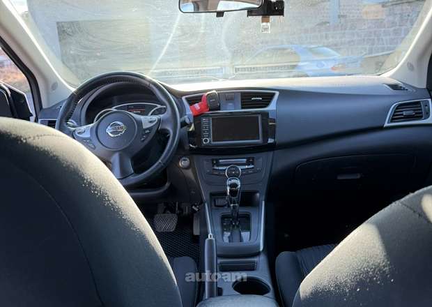 Nissan Sentra 2018 — photo 7