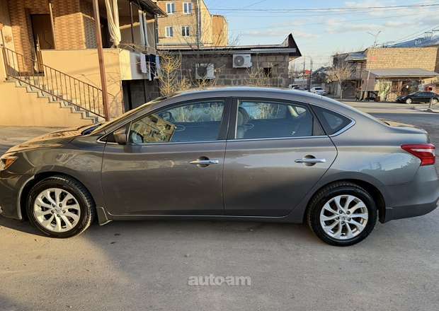 Nissan Sentra 2018 — photo 10
