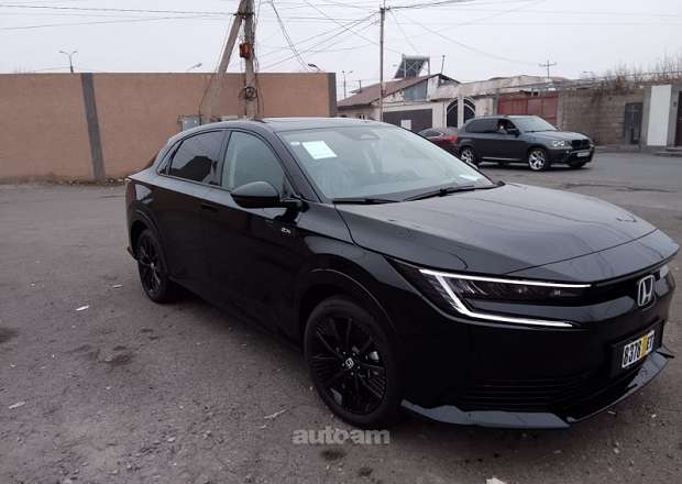 Honda e:NP2