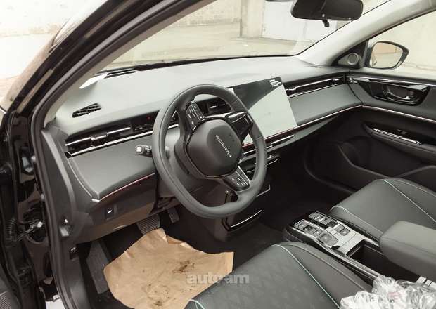 Honda e:NP2