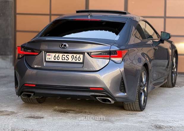 Lexus RC 300