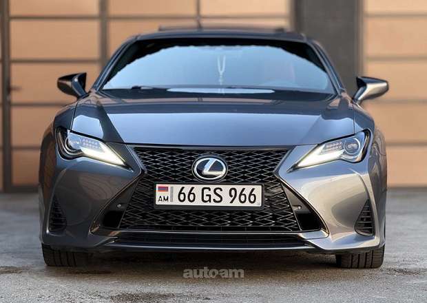 Lexus RC 300