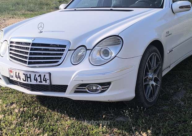 Mercedes-Benz E 320 2004 — լուսանկար 4